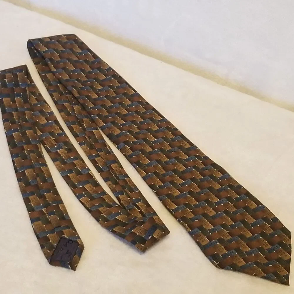 J. Garcia Tie Necktie 100% Silk 58